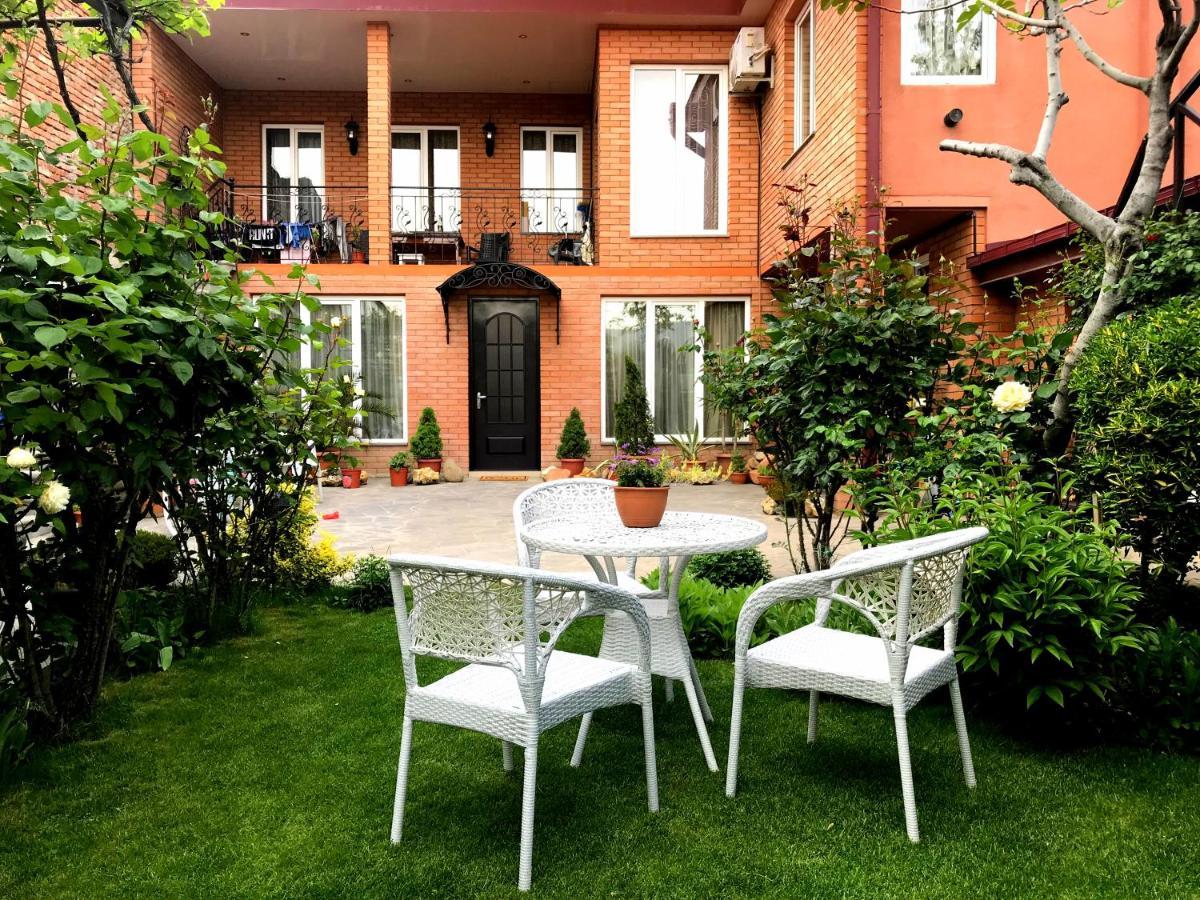 Green Garden Tbilisi Esterno foto